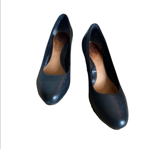 Clarks Artisan Leather Ambyr Joy Pump Heels Black Size 6.5 - Picture 4 of 9